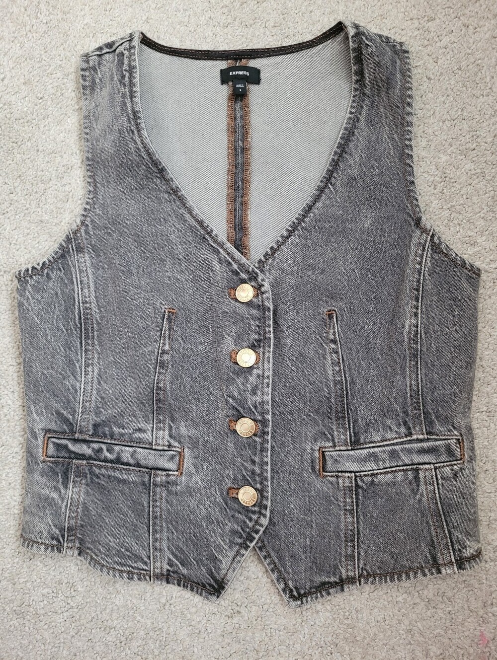 NWOT Express Gray Washed Denim Vest - Picture 4 of 5